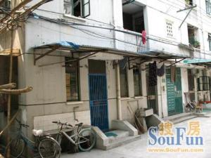 控江路680弄1室0厅南