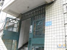 渝北 住家精装大两房 3楼 价格美丽