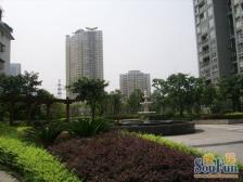 学府路 山水长天三房102万