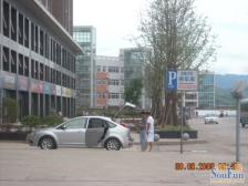 出行便利、配套成熟、采光很不错,视野很开阔,朝公园