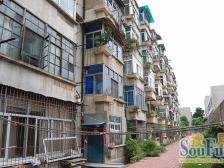 小区环境好,文化气息浓,工程学院宿舍楼