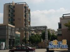 临 近夏阳湖畔,低密度小区,洋房社区,看房方便