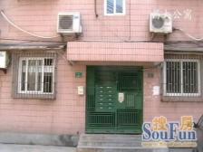 户型方正,双卧朝南,视野好;明卫