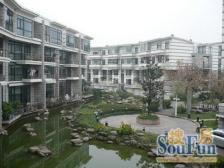 西郊宾馆旁叠加别墅,下叠别墅,看水景,诚意出售