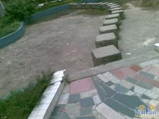 轻轨站旁边,精装两室,直接拎包入住