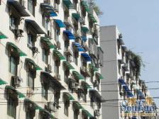 9号线精装大两房 拎包入住 两厅两卫 看房方便。