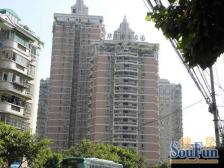 高滩岩轻轨站华宇都市家园精装修正规三室两厅