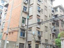 北京东路60号安装公司宿舍(南区) 南北通透,采光好 视野好,诚心出售