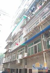 建设路建苑小区南北通透,采光好近地铁视野好,诚心出售