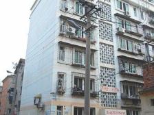 火车站旁 业主诚心出售 铁路六村