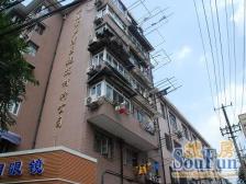 近地铁,小区入口附近,税费各付,采光充足