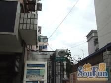 一梯两户,南北两房,近地铁,业主诚意出售,看房方便