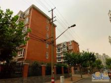 新上晟业佳苑,02年小区,一梯两户,采光刺眼,南北通