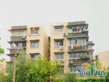 婚房精装修30万,98年品质小区,好停车,电梯筹备中