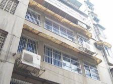 裴家巷 南北通透,采光好 视野好,诚心出售