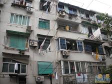 中山北路2626弄 1室0厅 南