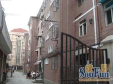 一门关,带天井,配套齐全,地理位置好