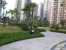 人和 富抱泉花园三房160万