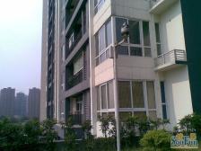 南坪商圈旁正规两房 户型方正 出行方便