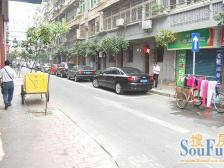 绿地国际博览城3房2厅 房东诚心出售 价格有谈采光太阳好