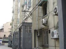 愚一低总价两房,全明户型,精装修,拎包入住,税费少