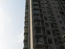 适宜居住社区,03年版式结构。人车分流。