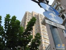 富民公寓 1室1厅 东 南