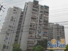 近地铁-有阁楼,双南户型正,精装修温馨舒适-视野开阔