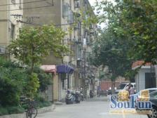 中间楼层 阳光充足朝南边套全明售后公房