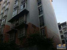 回兴 奔力乡间城三房