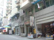 双轻轨 精装修三室、交通方便 生活便利 小户型 总价低