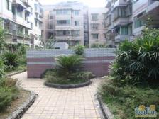 楼层好 视野宽阔 交通便利 出行方便 近商圈