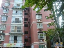 万达商圈龙湖天街旁 精装住家电梯三房 交通很方便