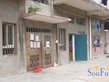 房型方正、正规居室、可以拎包入住、小区环境安静