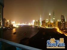 黄埔江边 一线江景房 看陆家嘴三件套