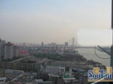 黄埔江边 一线江景房 看陆家嘴三件套