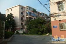 长宁西郊近地铁,西郊宾馆旁,电梯房