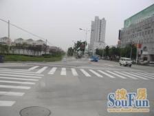5号线地铁口+好楼层大2房+有车棚+业主诚信出售 可谈