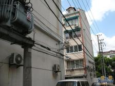 瑞虹后花园,1楼带天井售后公房,满五唯①,双地铁!