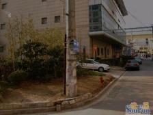 3.4.10号三轨环绕,出小区就是四川北路公园,外滩1.3k