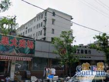 新上房源,地铁口,看房方便。价格便宜。