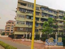 房东诚心卖,中间楼层,精装修二年,电梯房,看房方便