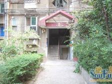 桃苑一区 南北通透,采光好 装修好,环镜优美 中间楼层