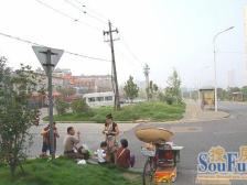 青山湖旁 顶楼复式上下两层 房东诚心售卖