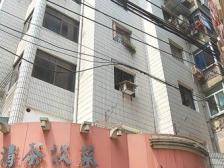 民巷 南北通透,采光好 近地铁 视野好,诚心出售