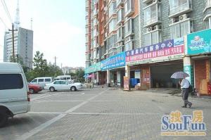 建设西路千禧颐河园东漪苑