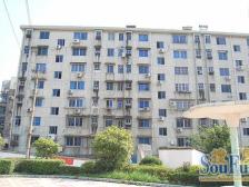 江铃桃花小区 南北通透,采光好 中间楼层