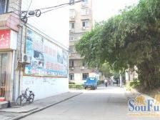 此房户型手续齐全,格局好,采光好,无遮挡,出行方便