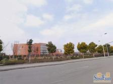 小区中心位置,得房率高,主卧朝南,精装修,采光充足,南北通透