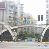 环境优美,诚意出售,复式房,带阁楼